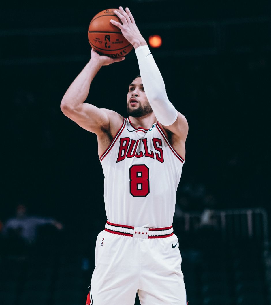 华体会官网-从里尔强势反弹备战NBA常规赛到Uzi在公牛比赛中逆转，斯图加特赛后强势反弹的简单介绍